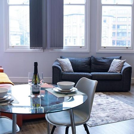 Spacious Apartment In City Centre - Free Parking นอตติงแฮม ภายนอก รูปภาพ